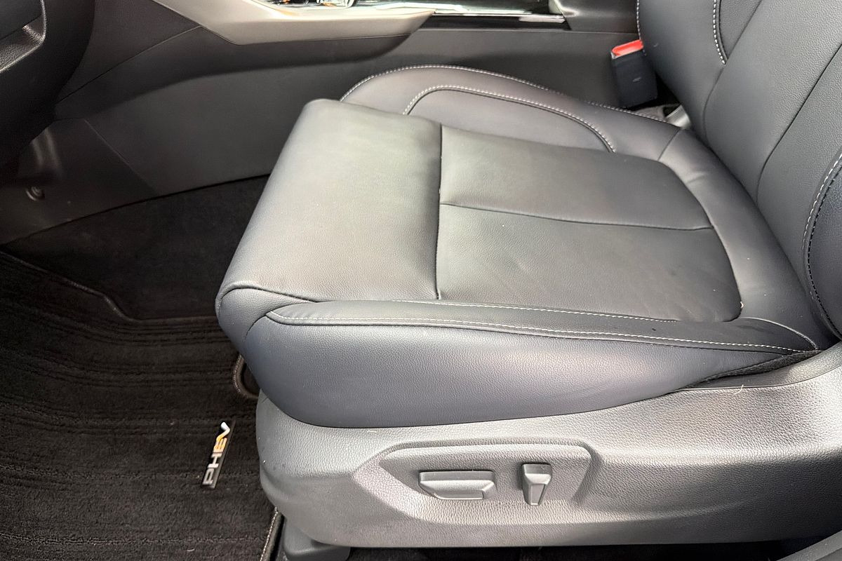 2024 Mitsubishi Eclipse Cross PHEV Exceed YB