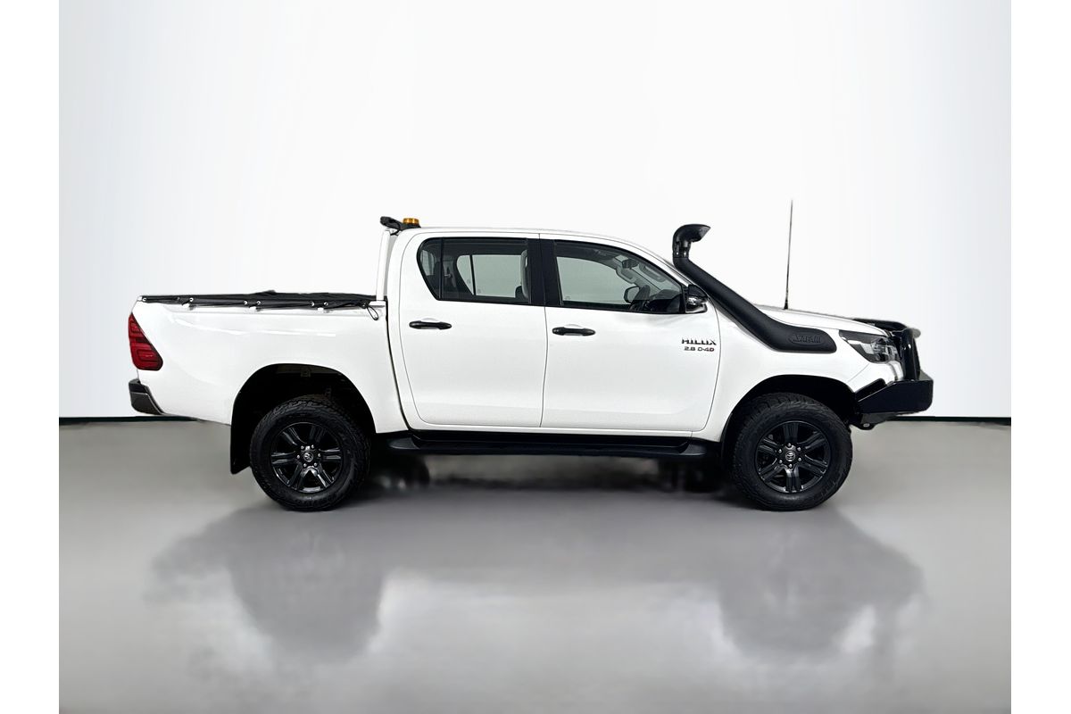 2022 Toyota Hilux SR GUN126R