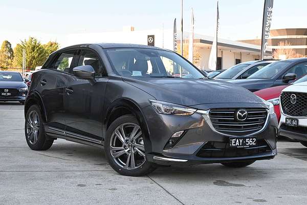 2025 Mazda CX-3 G20 Akari DK