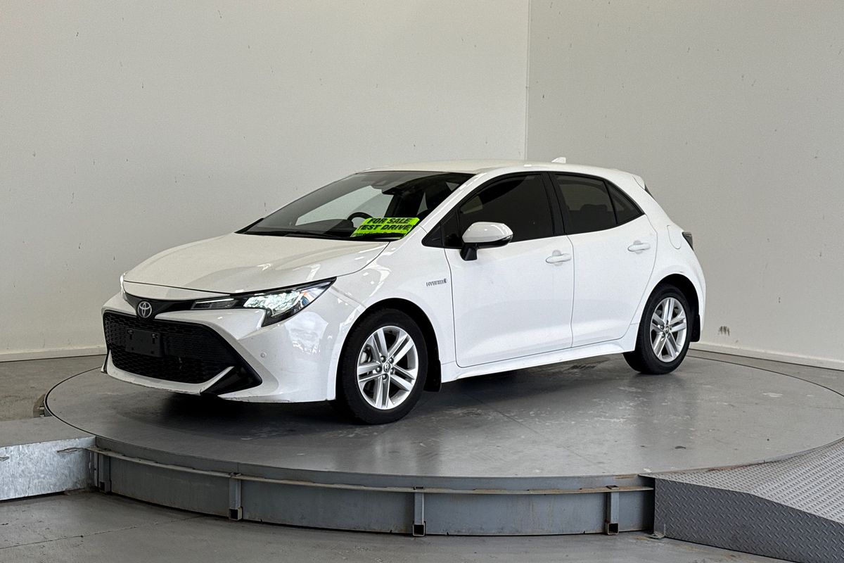 2022 Toyota Corolla Ascent Sport Hybrid ZWE211R