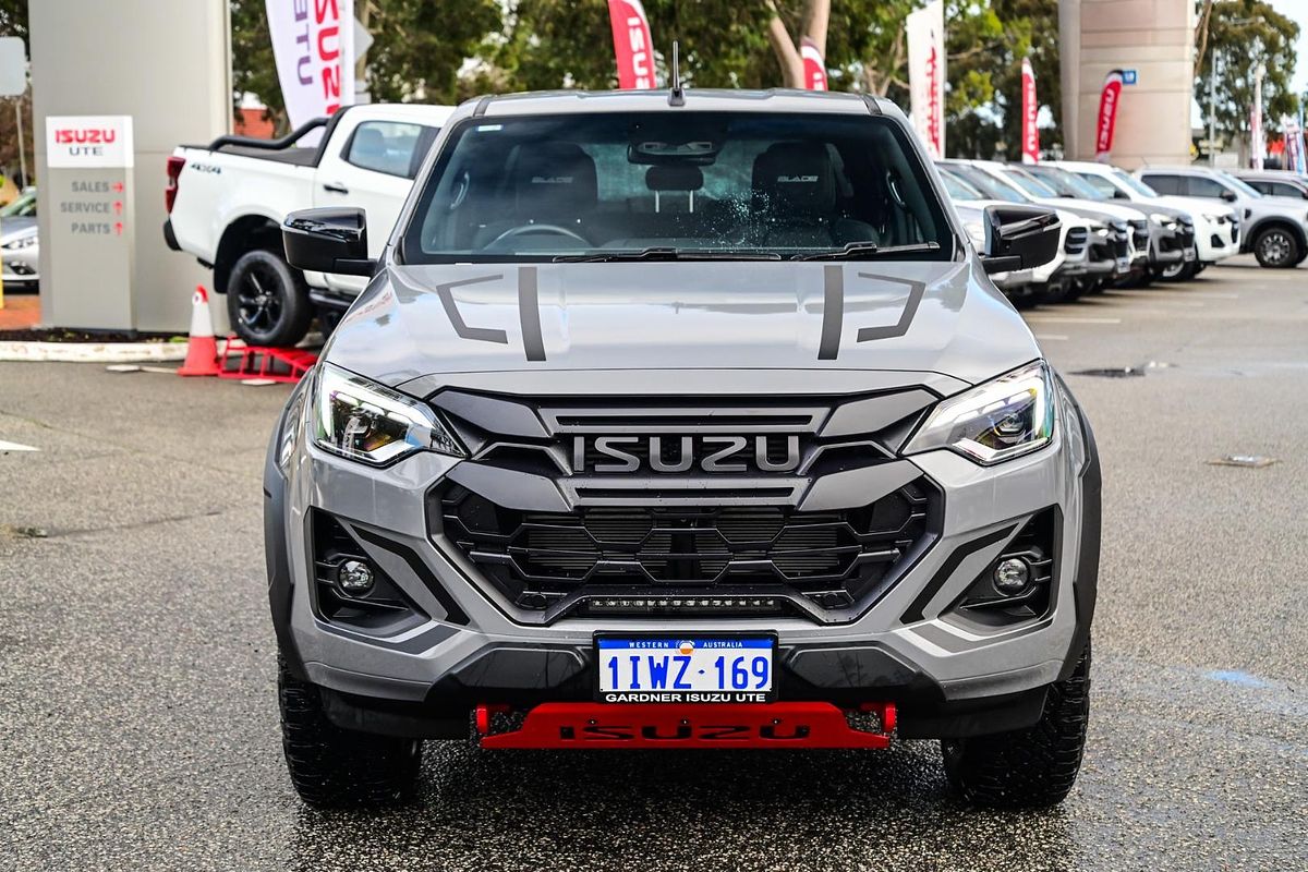 2025 Isuzu D-MAX BLADE 4X4