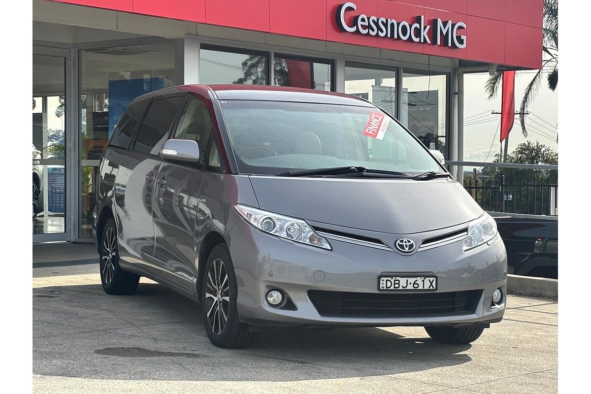 2015 Toyota Tarago Ultima GSR50R