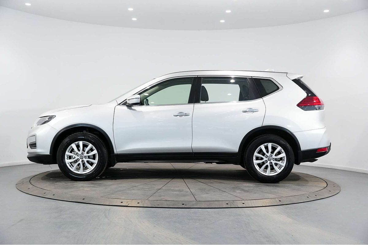 2022 Nissan X-TRAIL ST T32