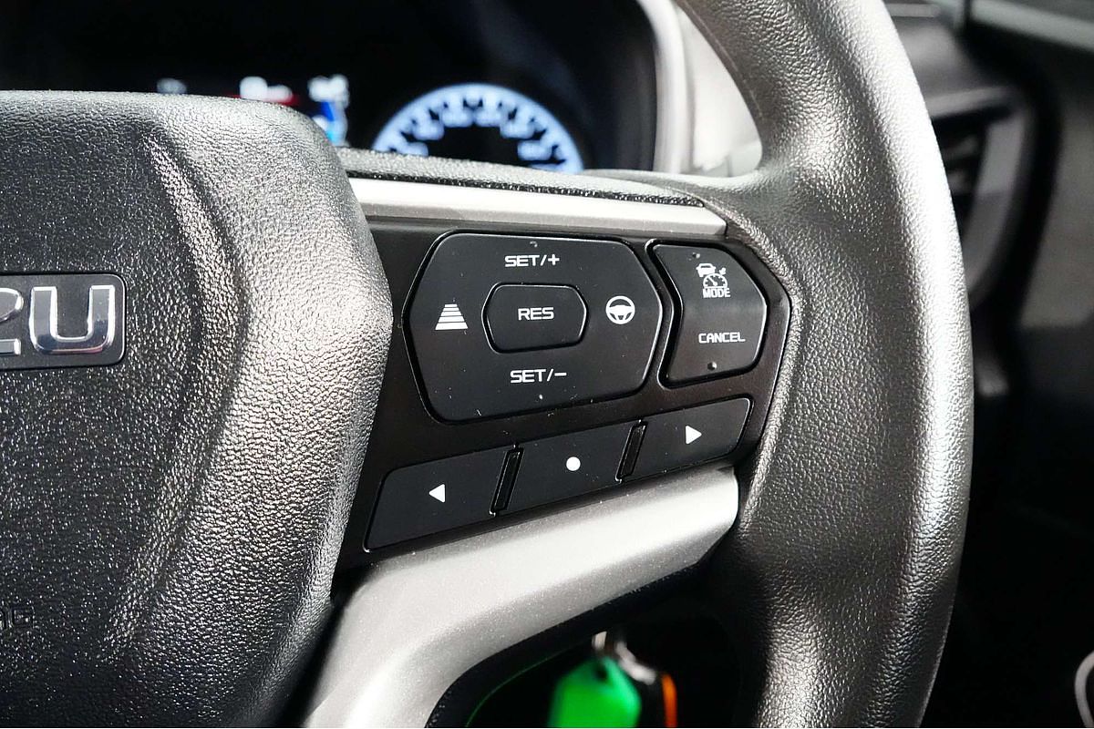 2023 Isuzu D-MAX SX High Ride Rear Wheel Drive
