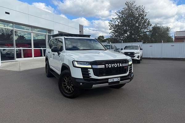 2022 Toyota Landcruiser GR Sport FJA300R