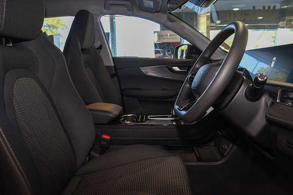 2026 Chery Tiggo 4 Hybrid Urban thumb-9