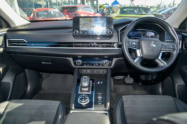 2023 Mitsubishi Outlander PHEV Aspire ZM thumb-17