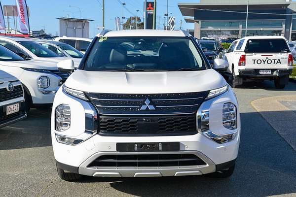2023 Mitsubishi Outlander PHEV Aspire ZM thumb-2