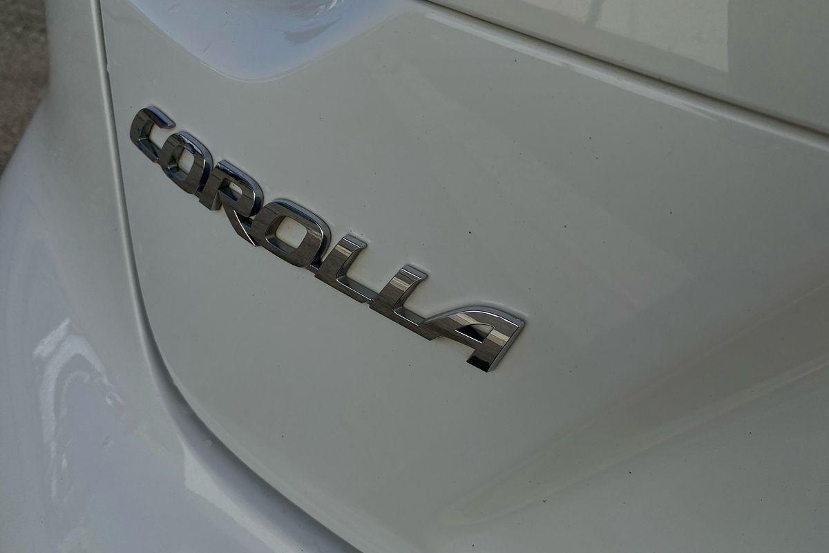 2024 Toyota Corolla Ascent Sport Hybrid ZWE219R