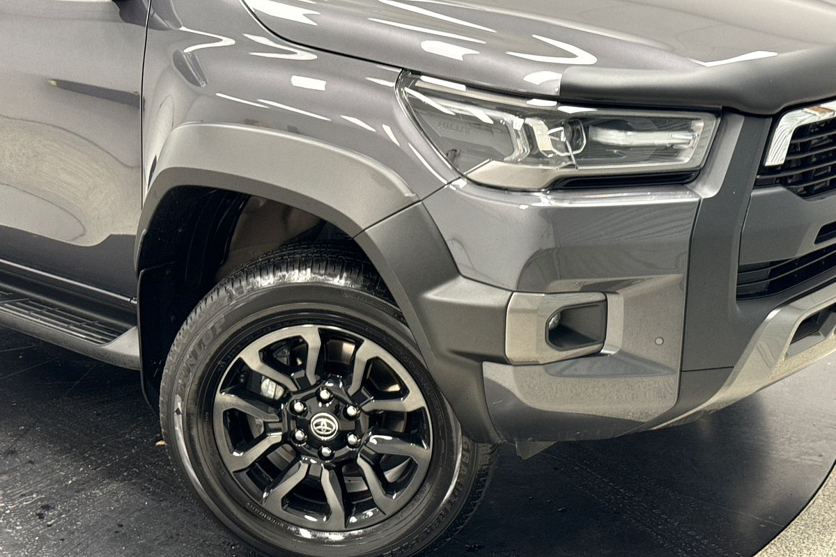 2025 Toyota Hilux Rogue 48V GUN126R 4X4