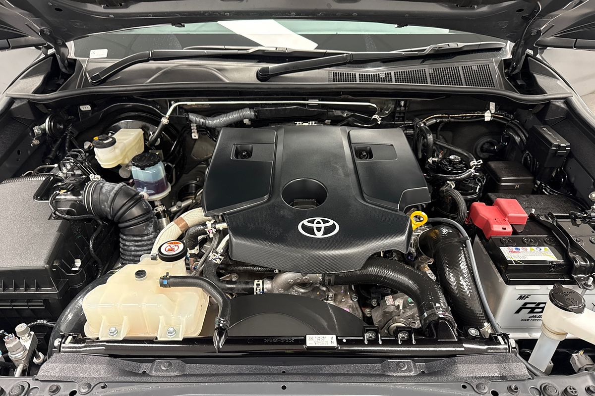 2025 Toyota Hilux Rogue 48V GUN126R 4X4