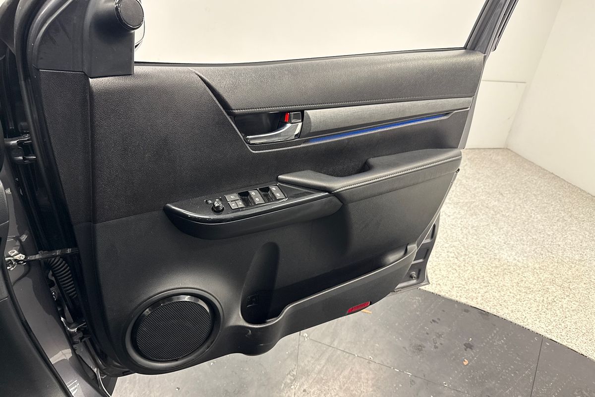 2025 Toyota Hilux Rogue 48V GUN126R 4X4