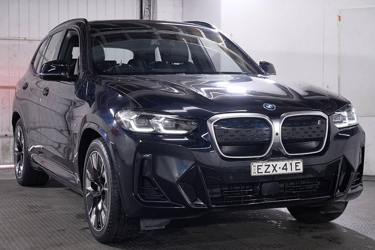 2023 BMW iX3 M Sport G08