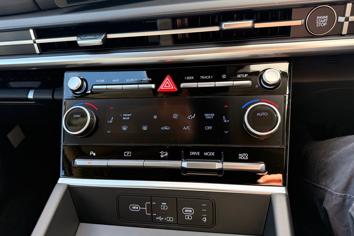 2026 Hyundai Santa Fe Hybrid MX5.V2