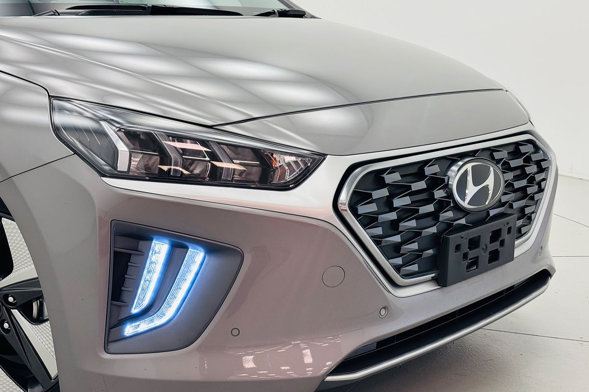 2022 Hyundai IONIQ Hybrid Premium AE.V4
