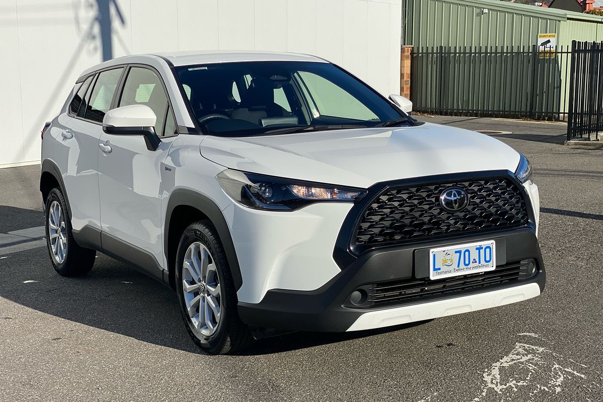 2024 Toyota Corolla Cross GX MXGH10R