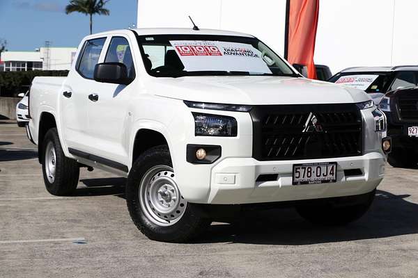 2025 Mitsubishi Triton GLX MV 4X4