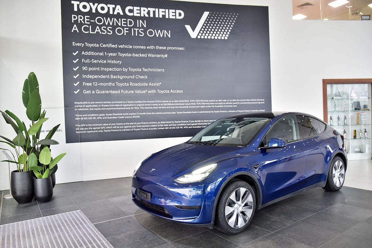 2022 Tesla Model Y Rear-Wheel Drive