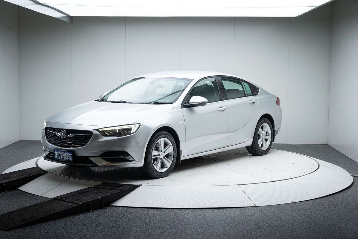 2019 Holden Commodore LT ZB