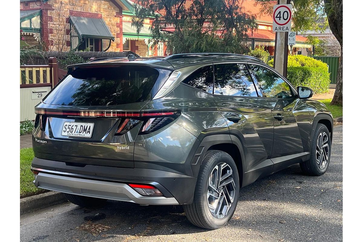 2026 Hyundai Tucson Hybrid Premium NX4.V4