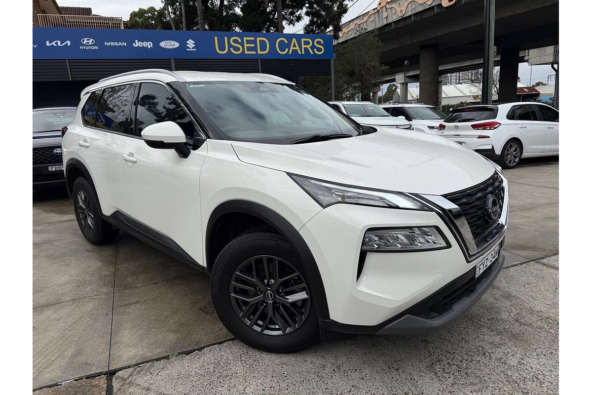 2023 Nissan X-TRAIL ST T33