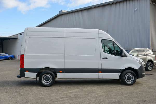 2023 Mercedes-Benz Sprinter 311CDI VS30 MWB Low Roof thumb-3