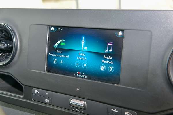 2023 Mercedes-Benz Sprinter 311CDI VS30 MWB Low Roof thumb-9