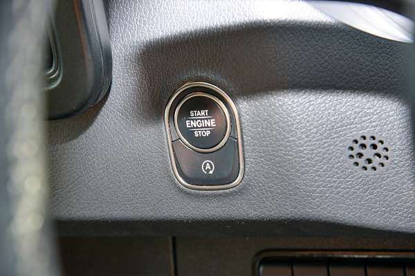 2023 Mercedes-Benz Sprinter 311CDI VS30 MWB Low Roof thumb-12