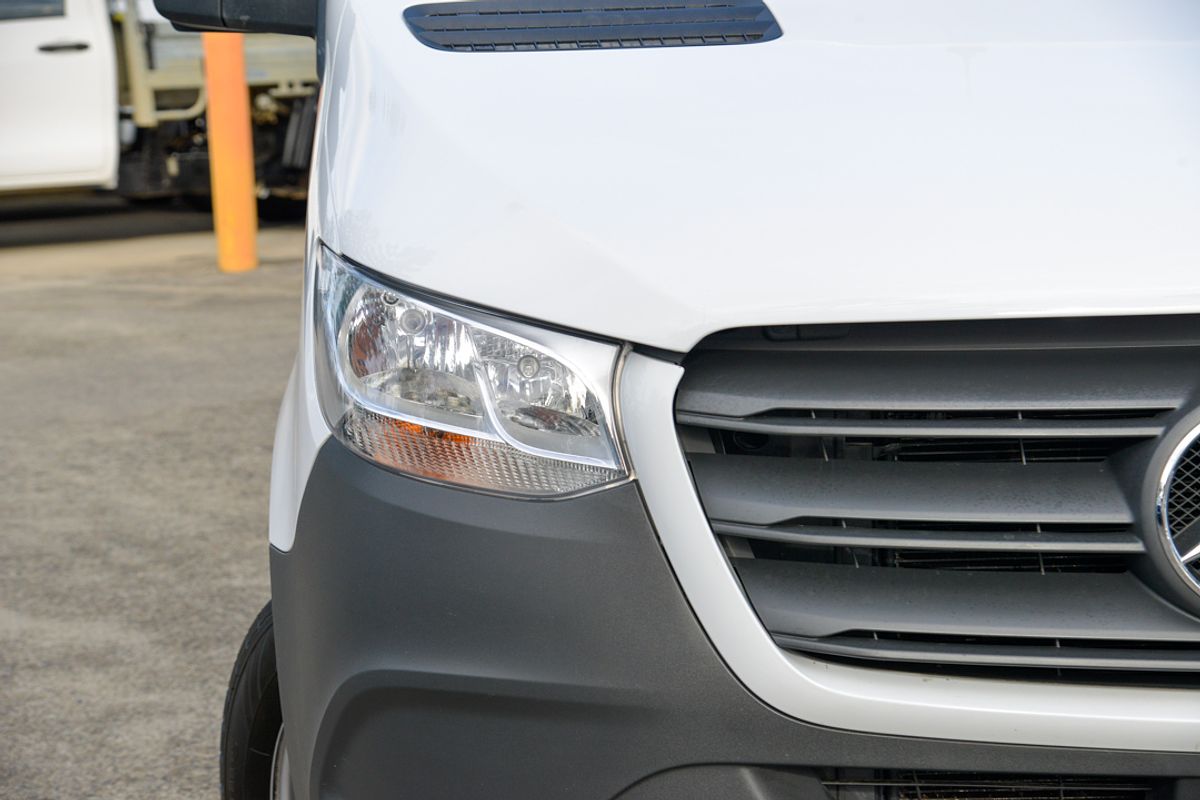 2023 Mercedes-Benz Sprinter 311CDI VS30 MWB Low Roof