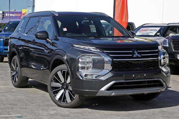2025 Mitsubishi Outlander PHEV Exceed Tourer ZM