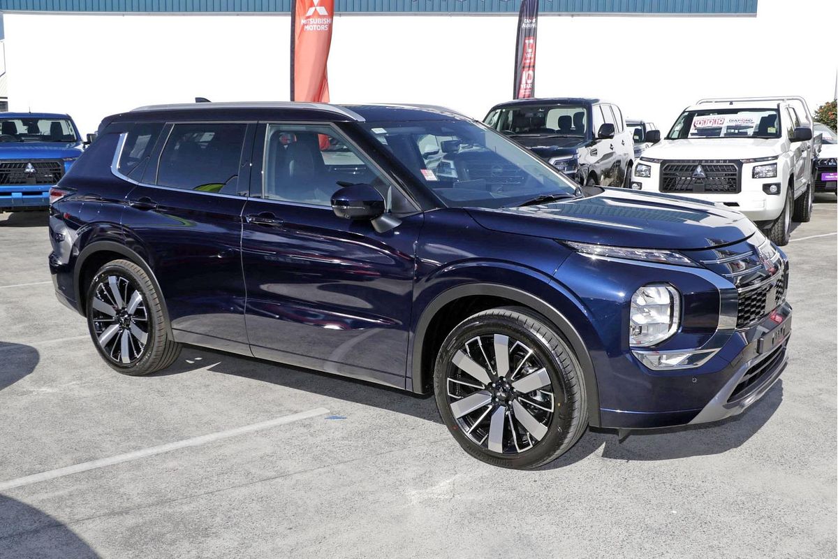2025 Mitsubishi Outlander Exceed ZM