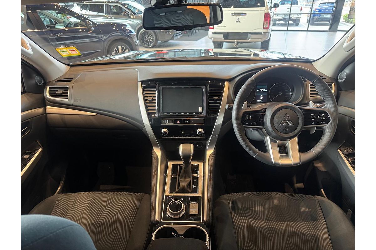 2024 Mitsubishi Pajero Sport GLS QG
