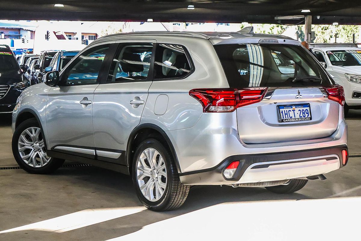 2020 Mitsubishi Outlander ES ZL