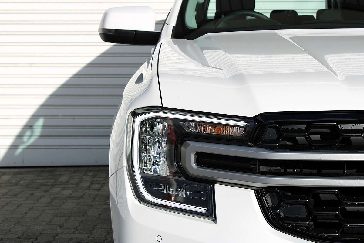2025 Ford Everest Ambiente 2.0L