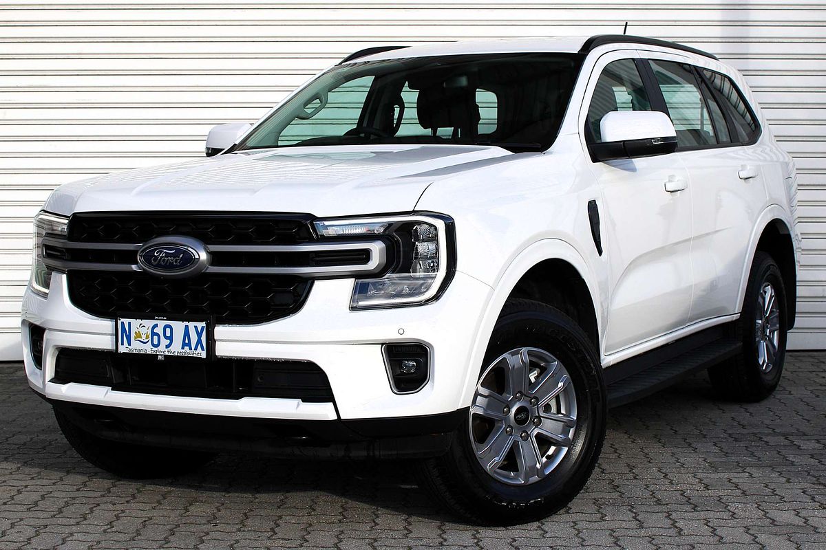 2025 Ford Everest Ambiente 2.0L