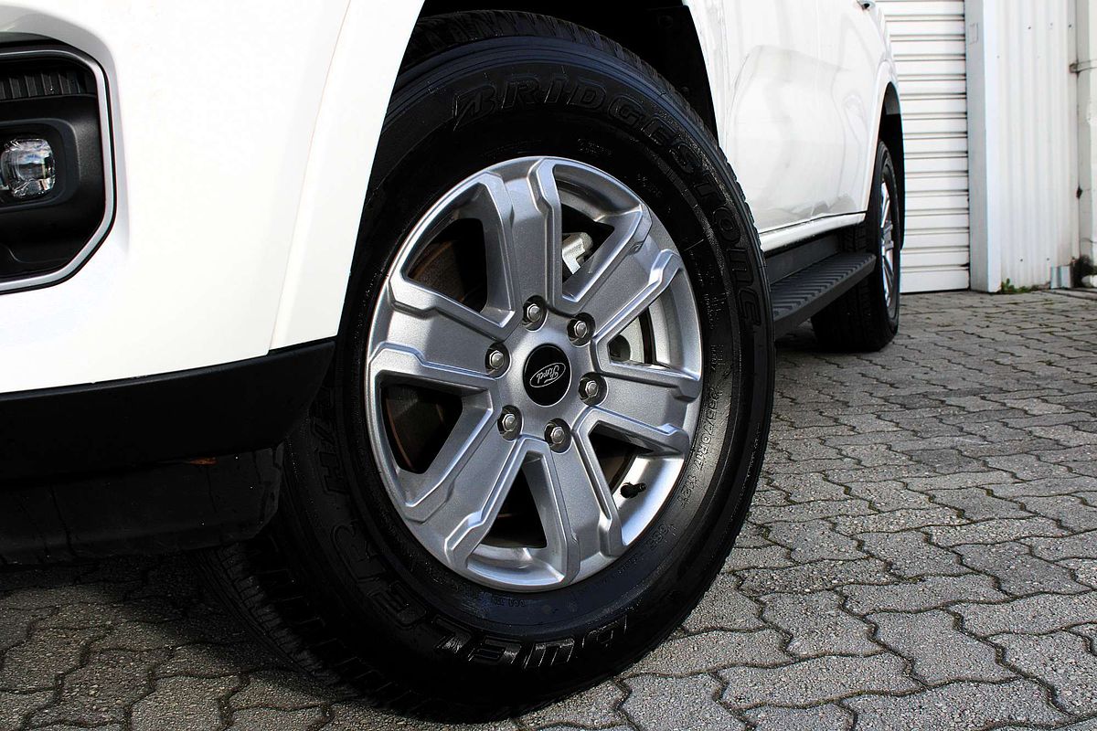 2025 Ford Everest Ambiente 2.0L