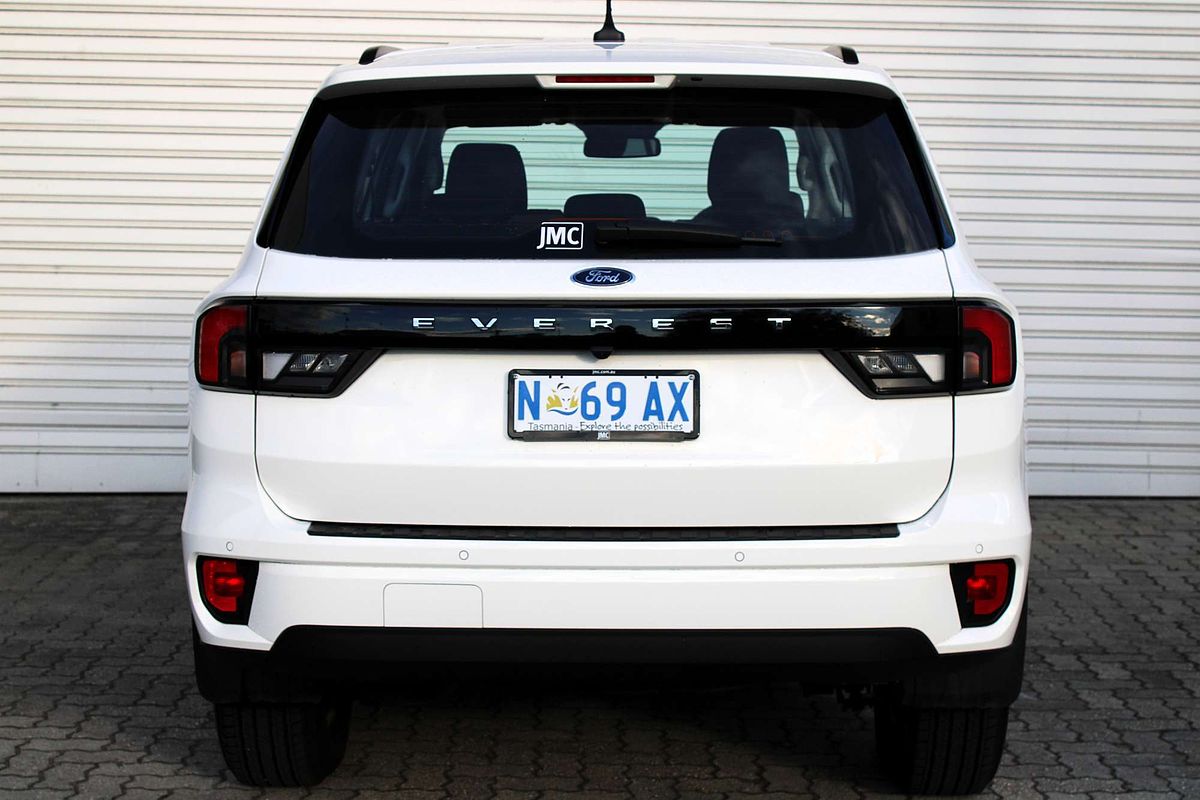 2025 Ford Everest Ambiente 2.0L