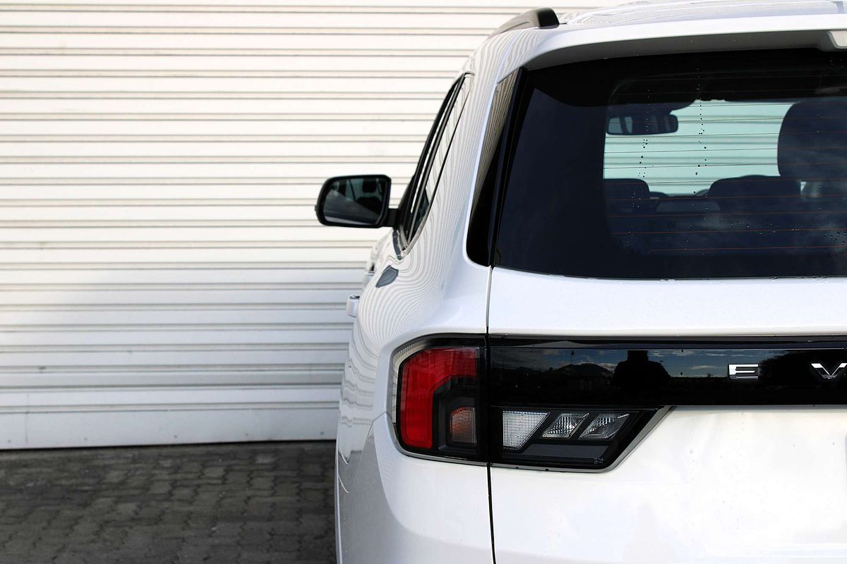 2025 Ford Everest Ambiente 2.0L
