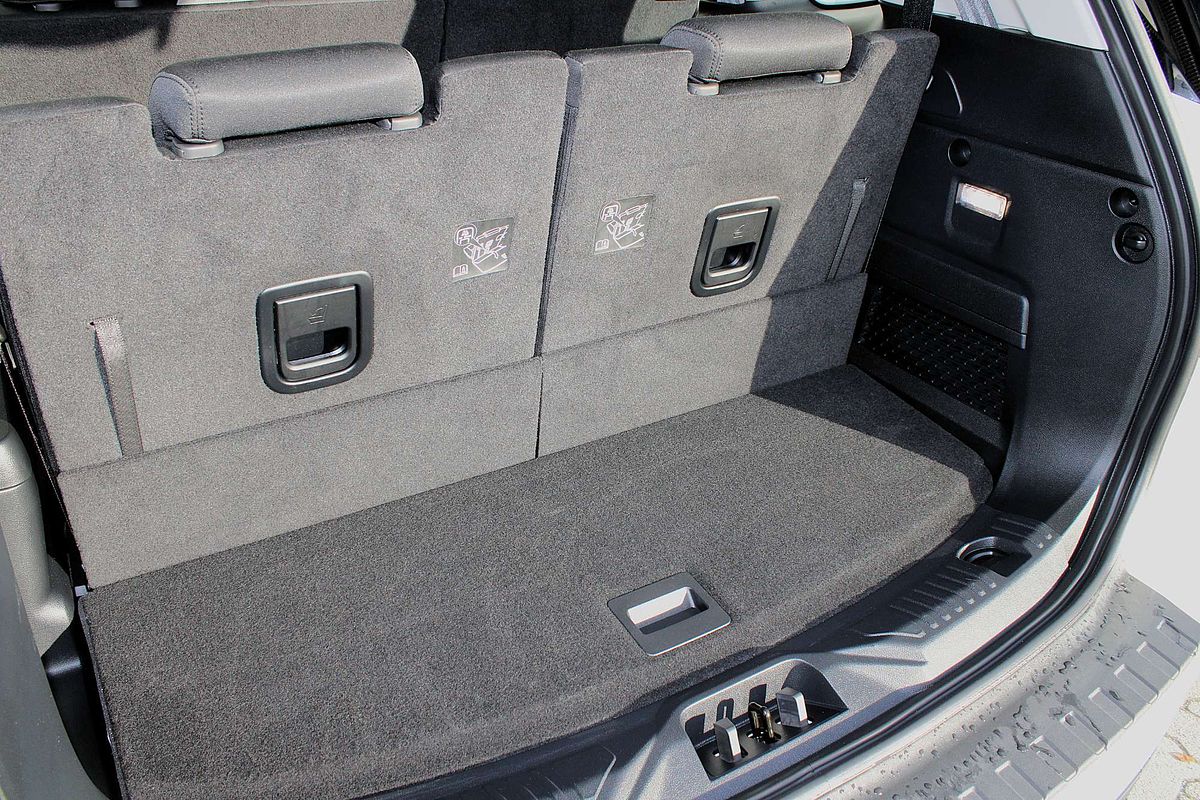 2025 Ford Everest Ambiente 2.0L