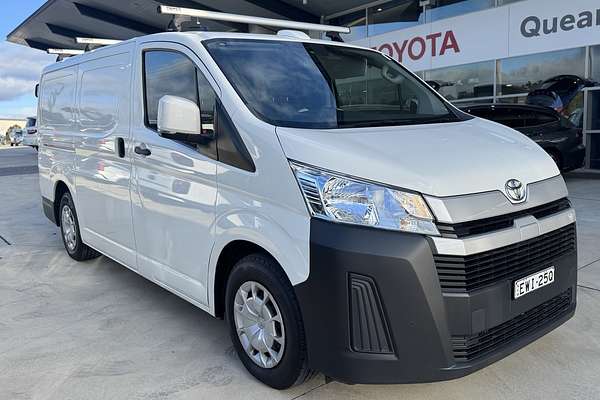 2022 Toyota Hiace LWB GDH300R