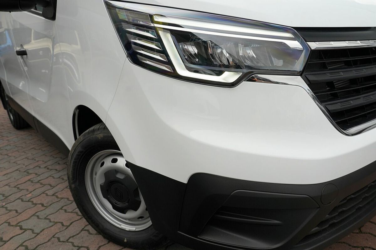 2025 Renault Trafic Pro X82 LWB Low Roof