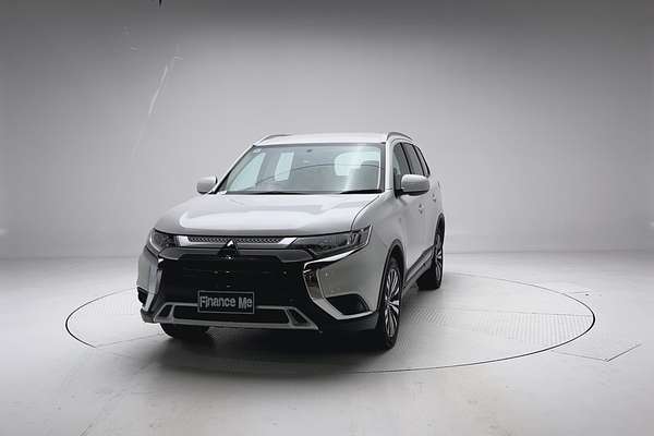 2018 Mitsubishi Outlander ES ZL thumb-2