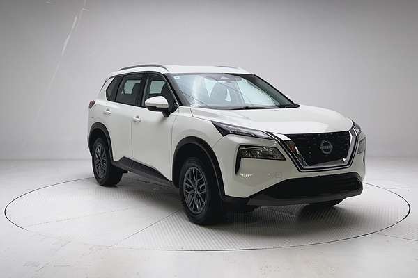 2024 Nissan X-TRAIL ST T33 thumb-1
