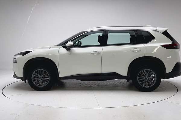 2024 Nissan X-TRAIL ST T33 thumb-4
