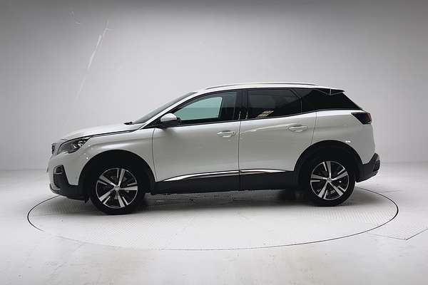 2018 Peugeot 3008 Allure P84 thumb-4