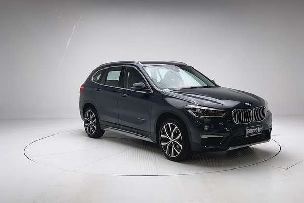 2017 BMW X1 sDrive18d F48 thumb-1