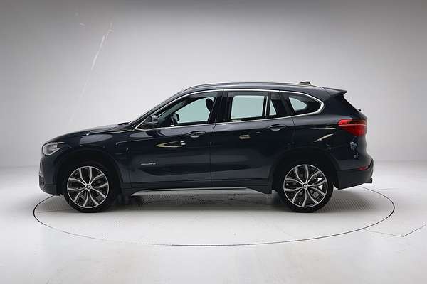 2017 BMW X1 sDrive18d F48 thumb-4