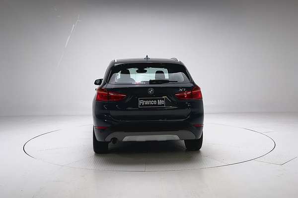 2017 BMW X1 sDrive18d F48 thumb-6