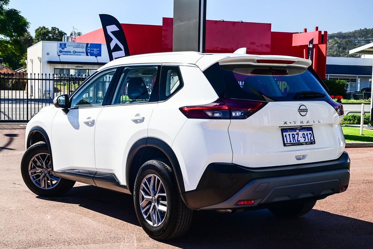 2025 Nissan X-TRAIL ST T33