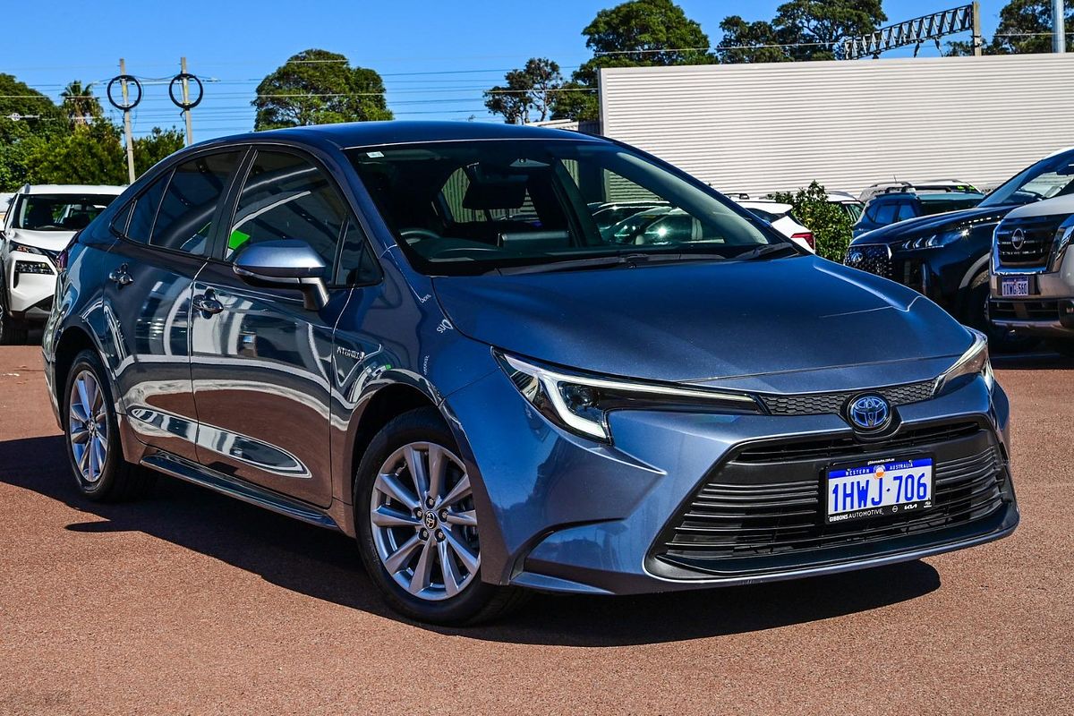 2023 Toyota Corolla SX Hybrid ZWE219R